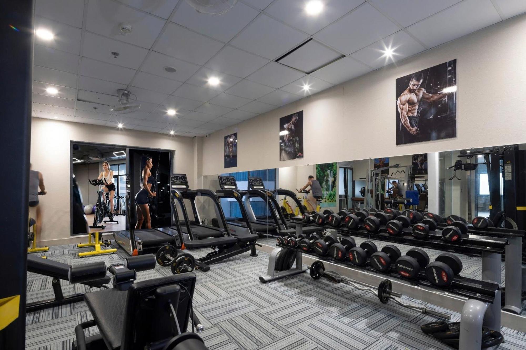 Virgo Hotel Nha Trang Ngoại thất bức ảnh The gym at the hotel