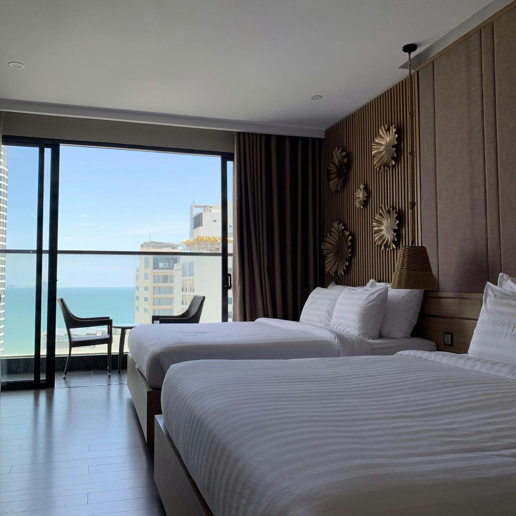 Virgo Hotel Nha Trang Ngoại thất bức ảnh Deluxe Ocean View
